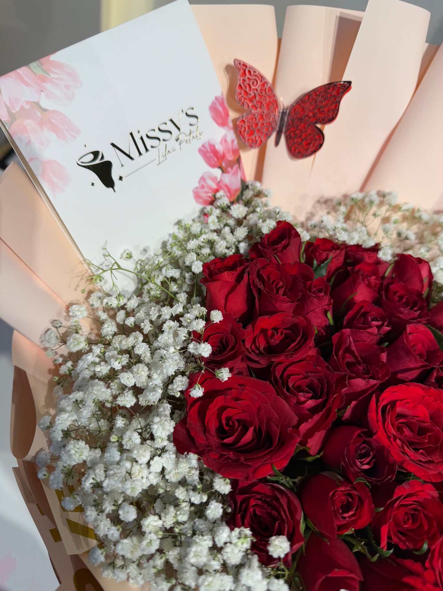 Little rose and gypsol
