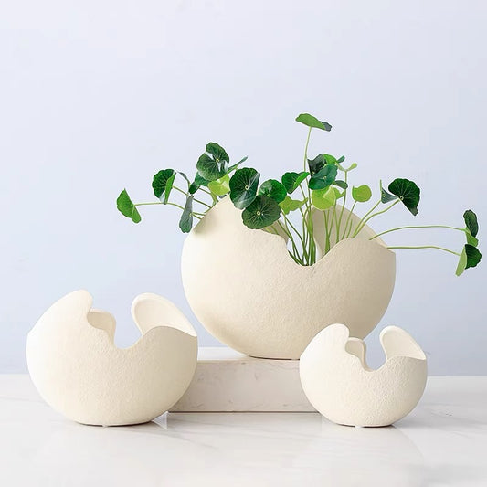 Set of unique pots